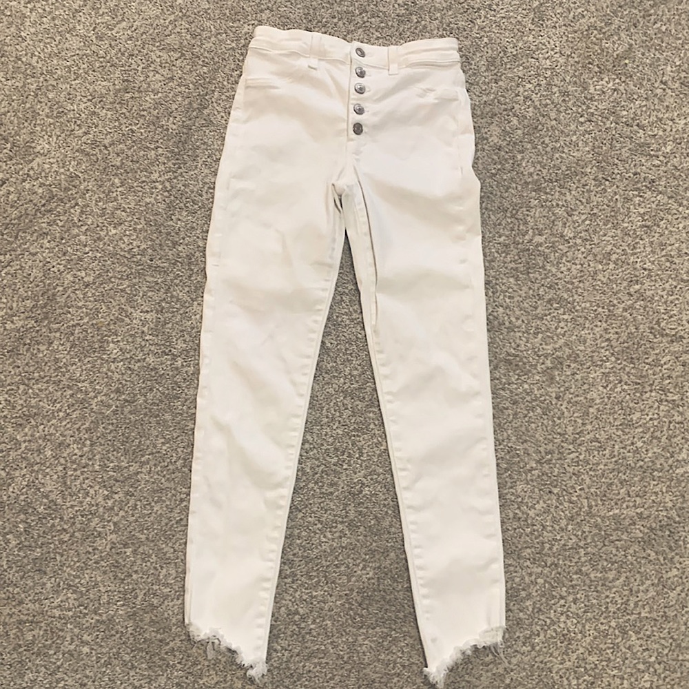 white, stretchy, high waisted American Eagle jeans